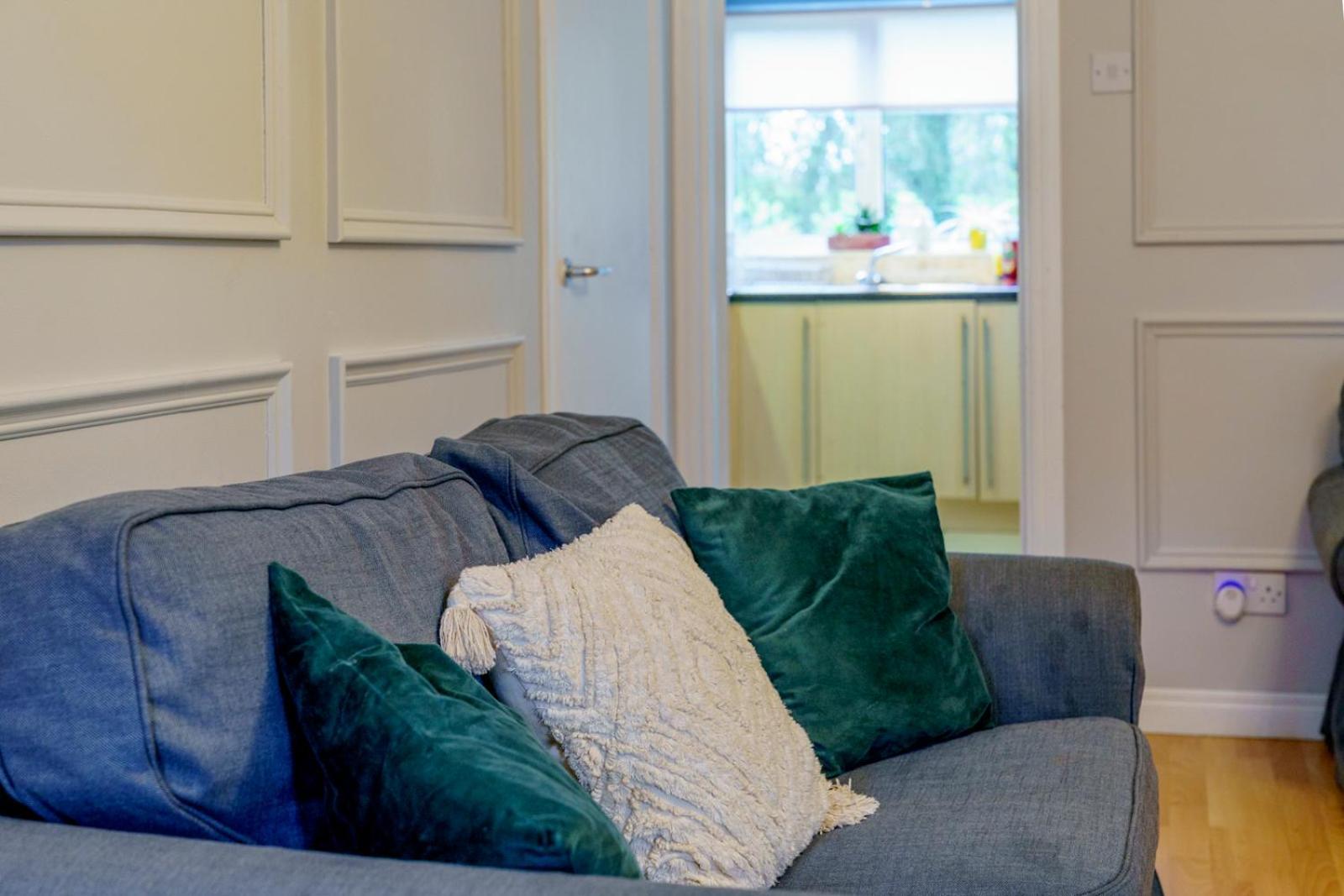Close To City Centre Stylish 3 Bedroom House Белфаст Экстерьер фото